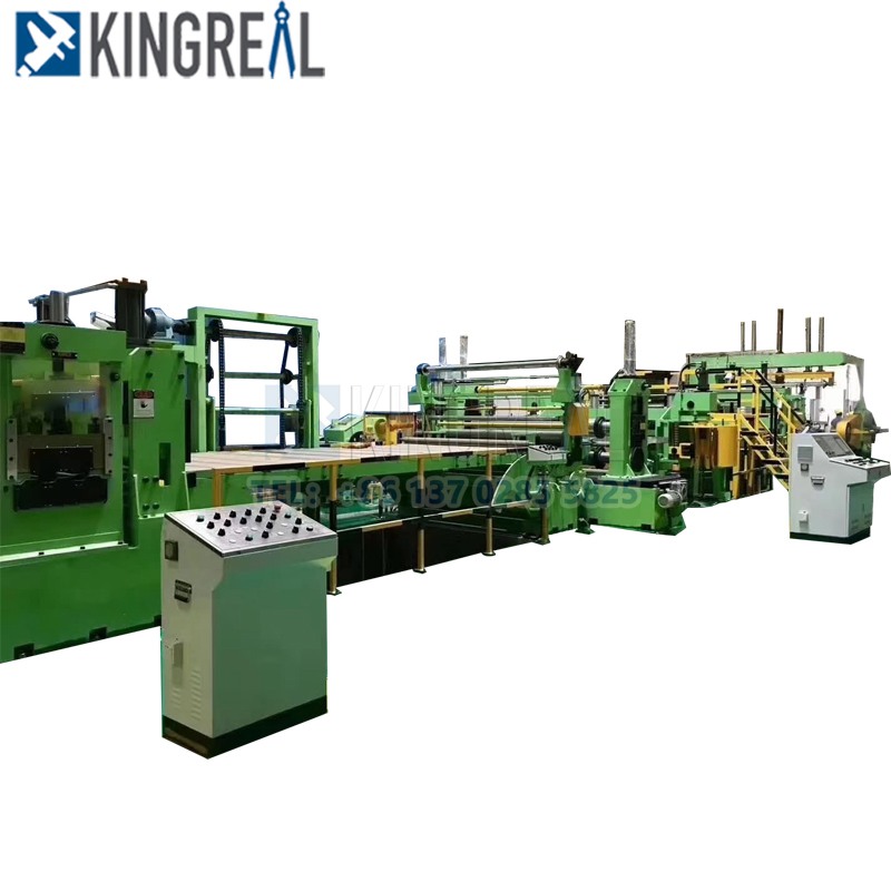 KINGREAL Steel Coil Slitting Line arbeider i India